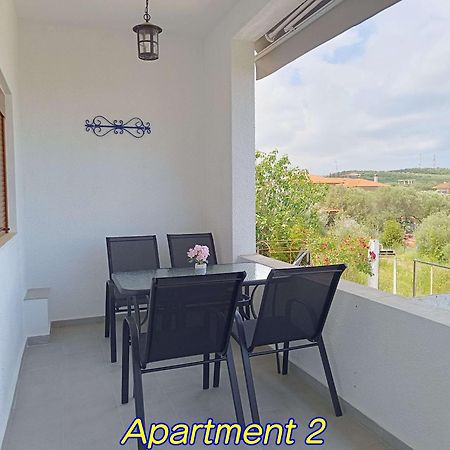 Keti'S Apartments เนอามูดาเนีย ภายนอก รูปภาพ
